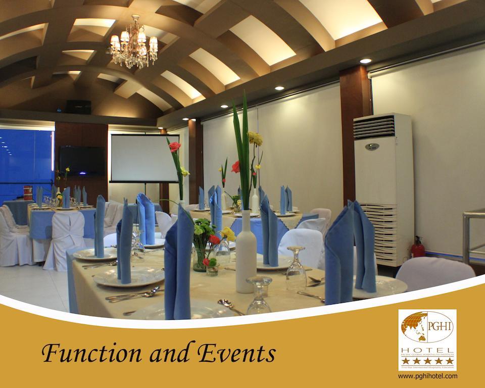 קואזון סיטי Pghi Hotel מראה חיצוני תמונה