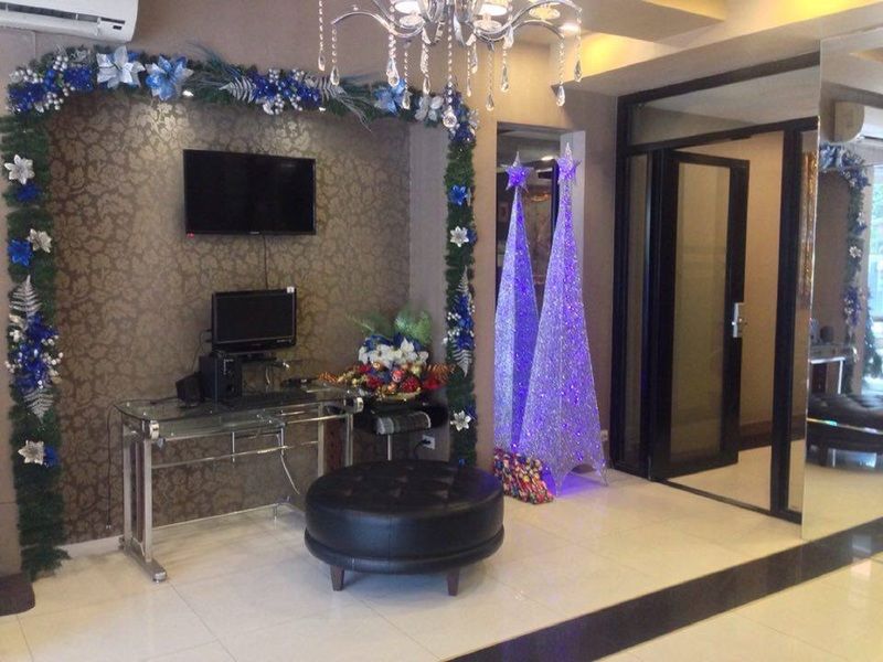 קואזון סיטי Pghi Hotel מראה חיצוני תמונה